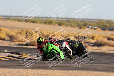 media/Nov-17-2024-CVMA (Sun) [[1fec520723]]/Race 17-Amateur Supersport Middleweight/